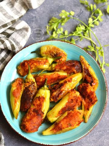 How to make Aloo Bhareli Mirchi Recipe