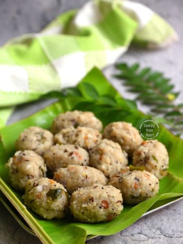 Easy Aval Kozhukattai Recipe