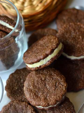 Chocolate Vanilla Cream Biscuits