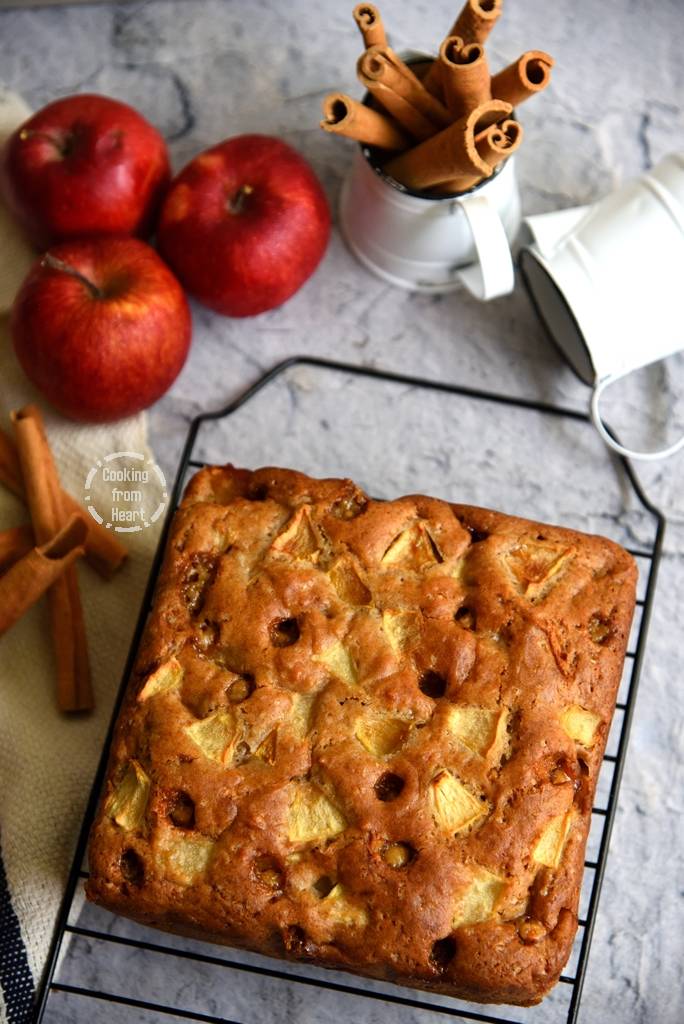 Eggless Apple Butterscotch Cake