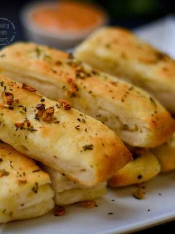 Easy Garlic Bread Recipe