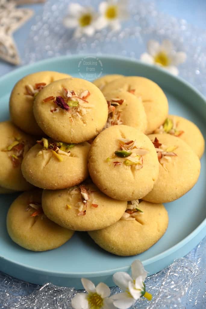 How to make Nankhatai Biscuits