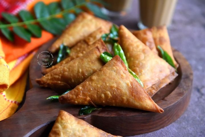 Onion Samosa Recipe