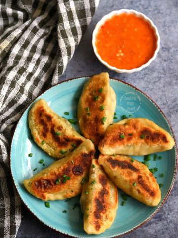 Veg Pan Fried Momos Recipe