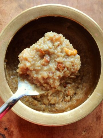 Sakkarai Pongal in Traditional Brass Pot