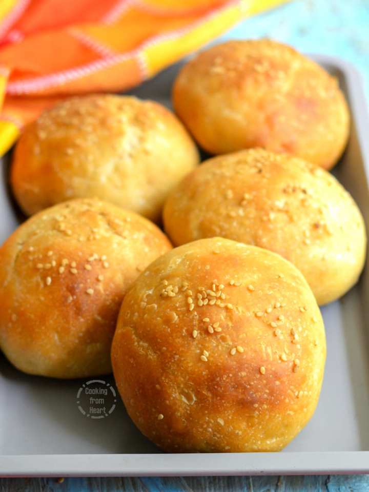 Vegan Sourdough Burger Buns