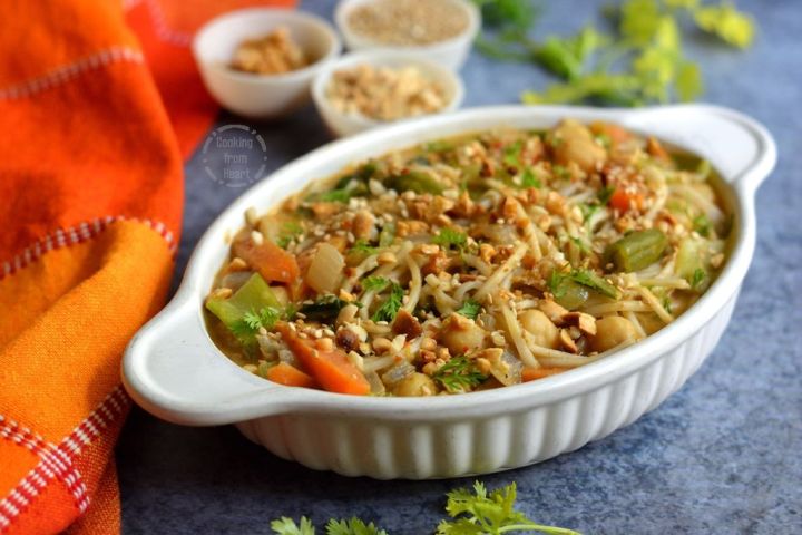 Vegetable Curry Noodles