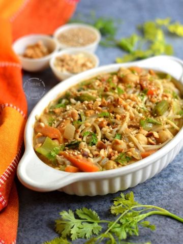 Thai Vegetable Curry Noodles